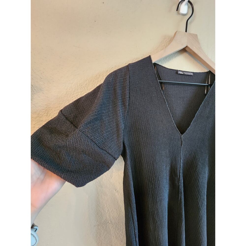 Zara Black V- Neck Midi Dress Puffy Short sleeve Women's  SZ Medium - Picture 3 of 6